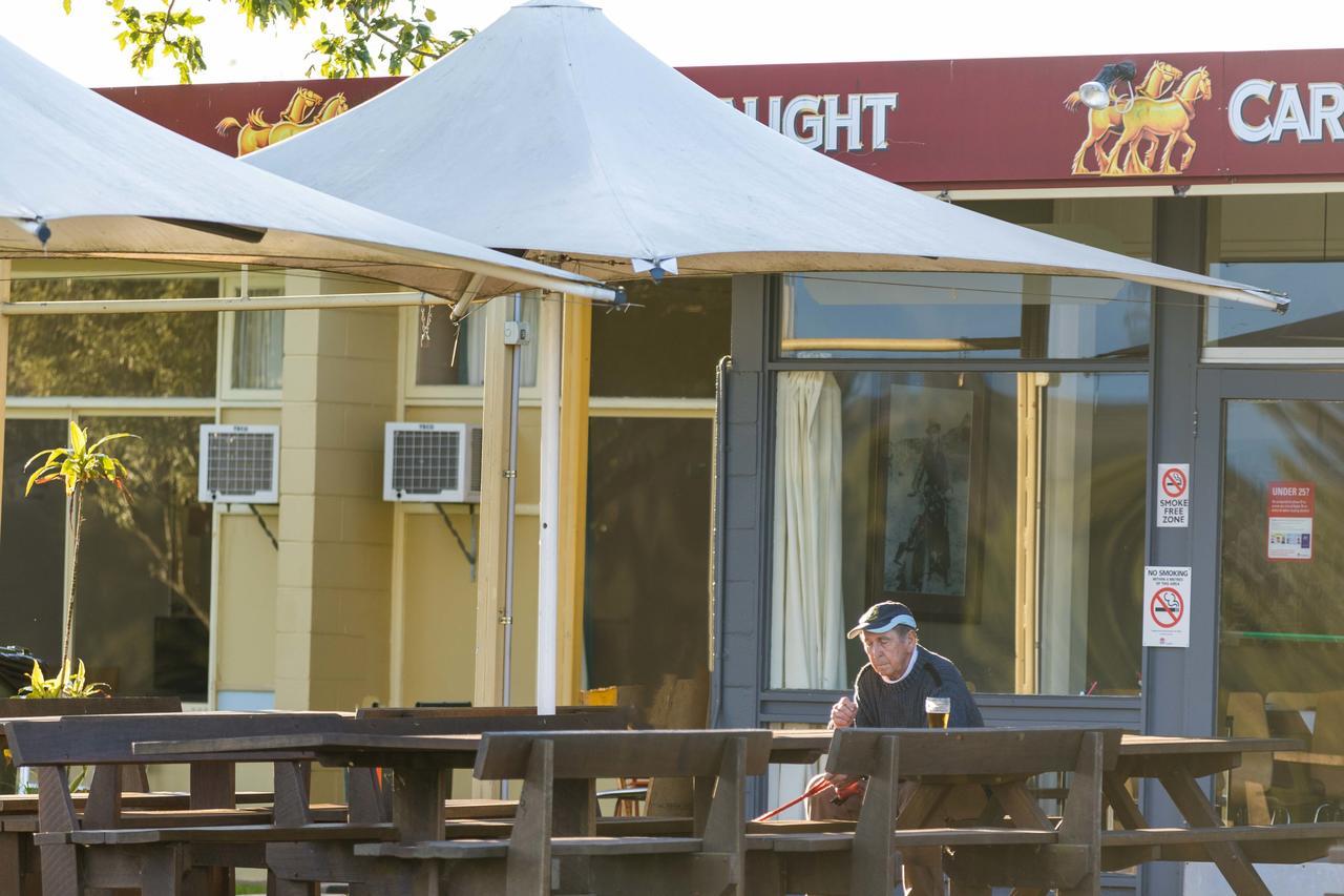 Moruya Waterfront Hotel Motel エクステリア 写真