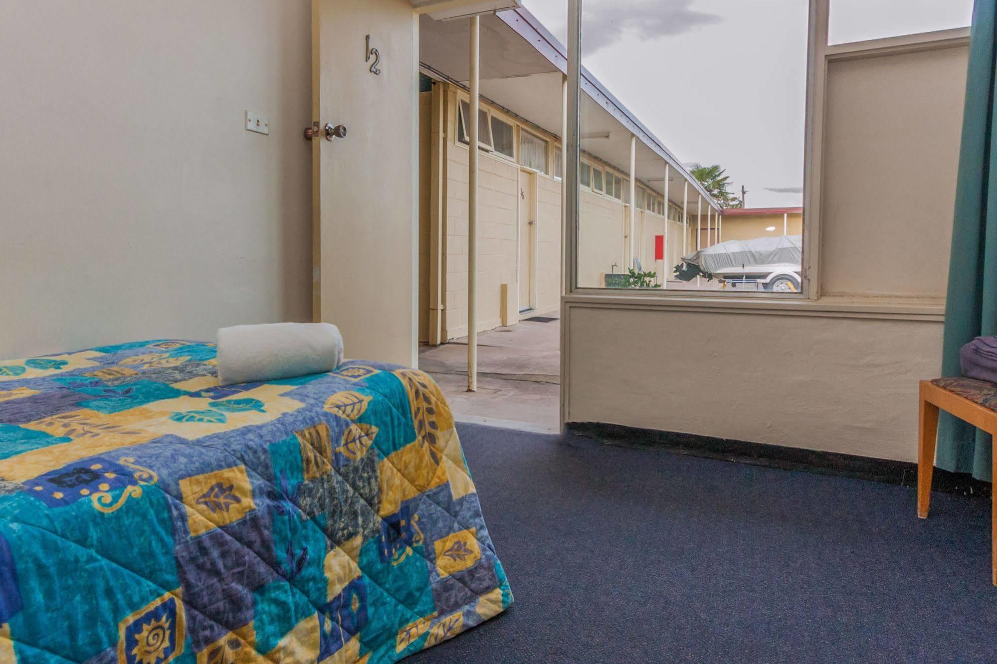 Moruya Waterfront Hotel Motel エクステリア 写真