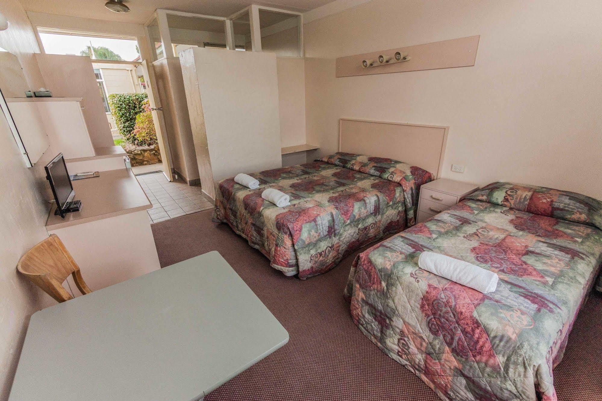 Moruya Waterfront Hotel Motel エクステリア 写真